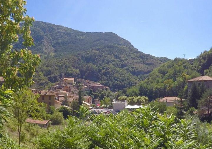 Les Hortensias Lantosque Dış mekan fotoğraf